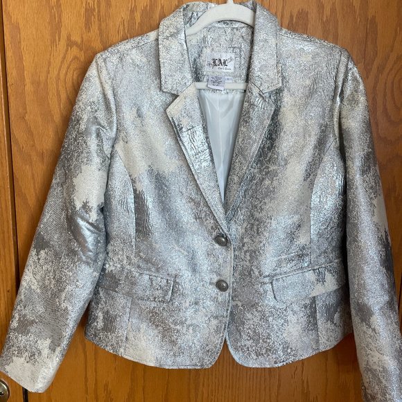 LIVE A LITTLE Jacket. Size Large. - Picture 1 of 2